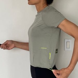 Lululemon Lightweight Cinched Hem Hiking T-Shirt